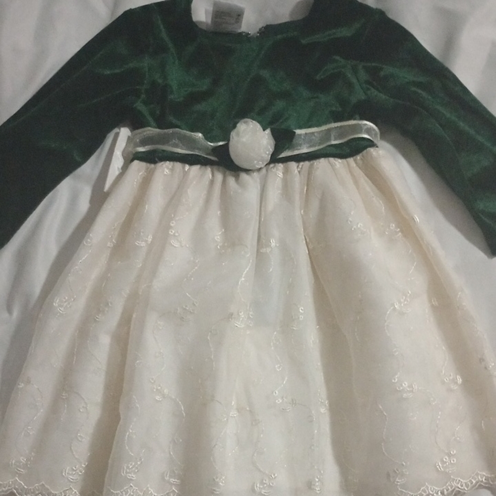 Elegant Green and Cream Kids Formal Dress